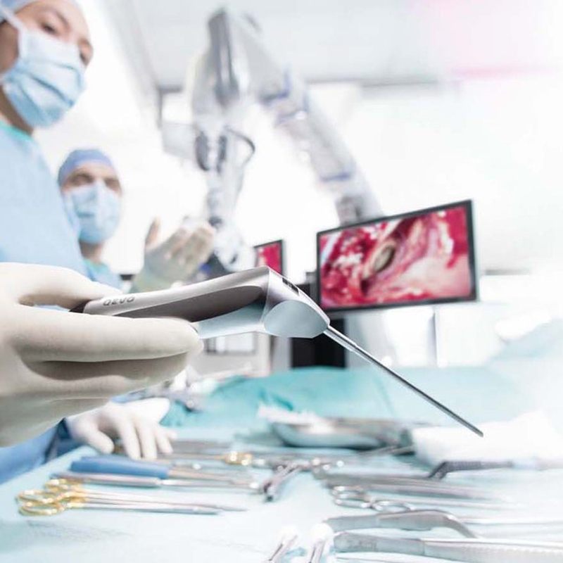 Операционная система для нейрохирургии ZEISS KINEVO 900